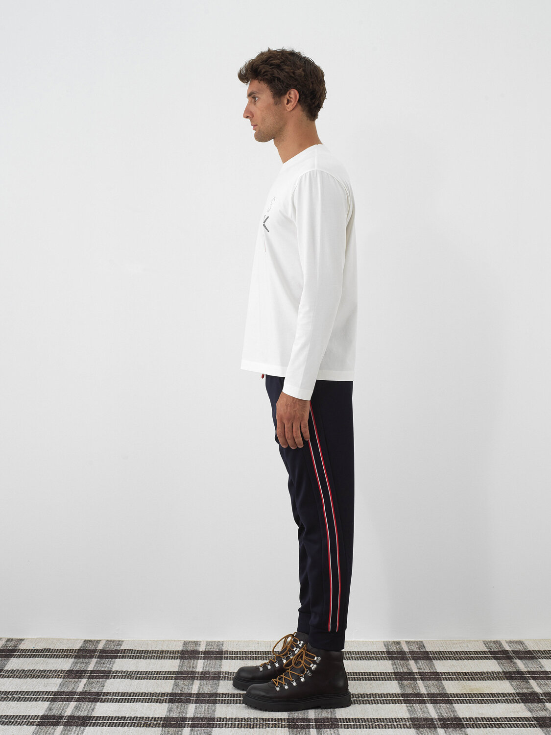 Ekru Pamuk Dokulu Regular Fit Uzun Kollu Tişört - Xint