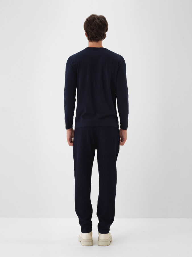 Lacivert Modal Dokulu Slim Fit Uzun Kollu Tişört - Xint