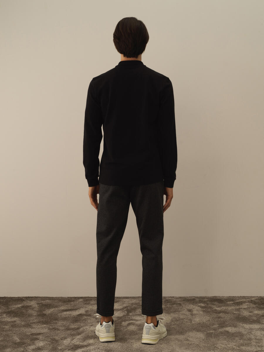 Siyah Pamuk Dokulu Regular Fit Uzun Kollu Tişört - 3