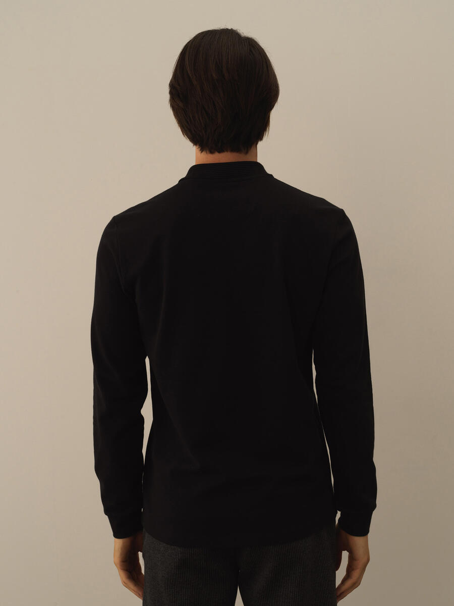 Siyah Pamuk Dokulu Regular Fit Uzun Kollu Tişört - 4