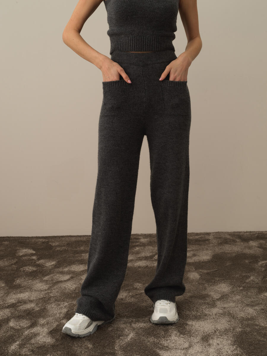 High Waist Regular Fit Knit Pants - 1