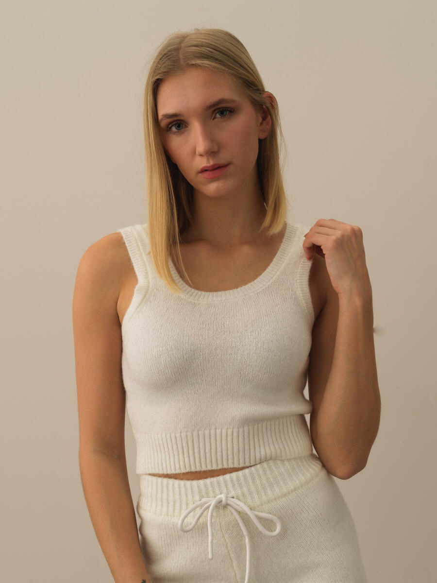 Kırık Beyaz Lüks Pamuk Dokulu Regular Fit Atlet