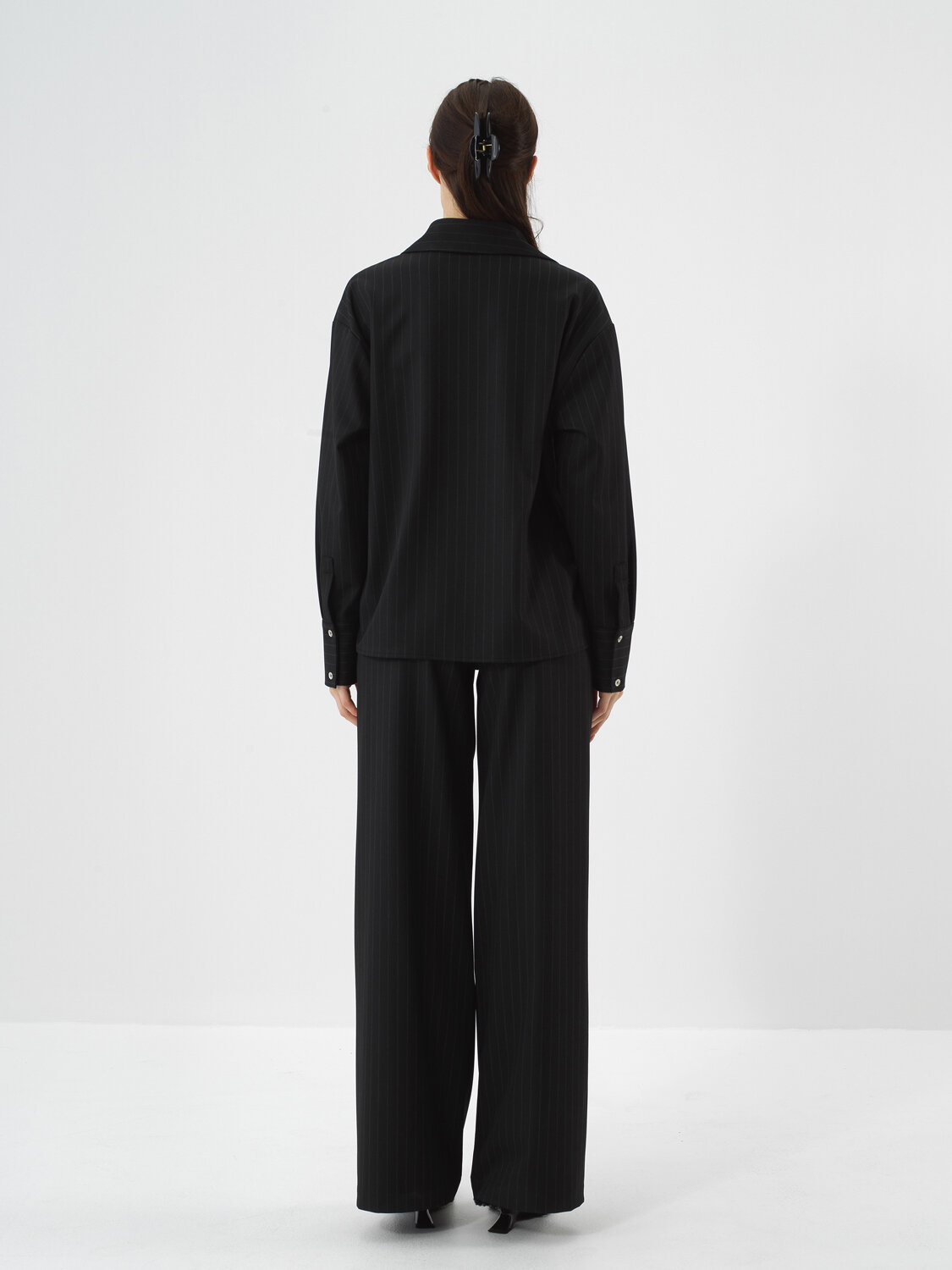 Siyah Esnek Dokulu Oversize Bluz - Xint