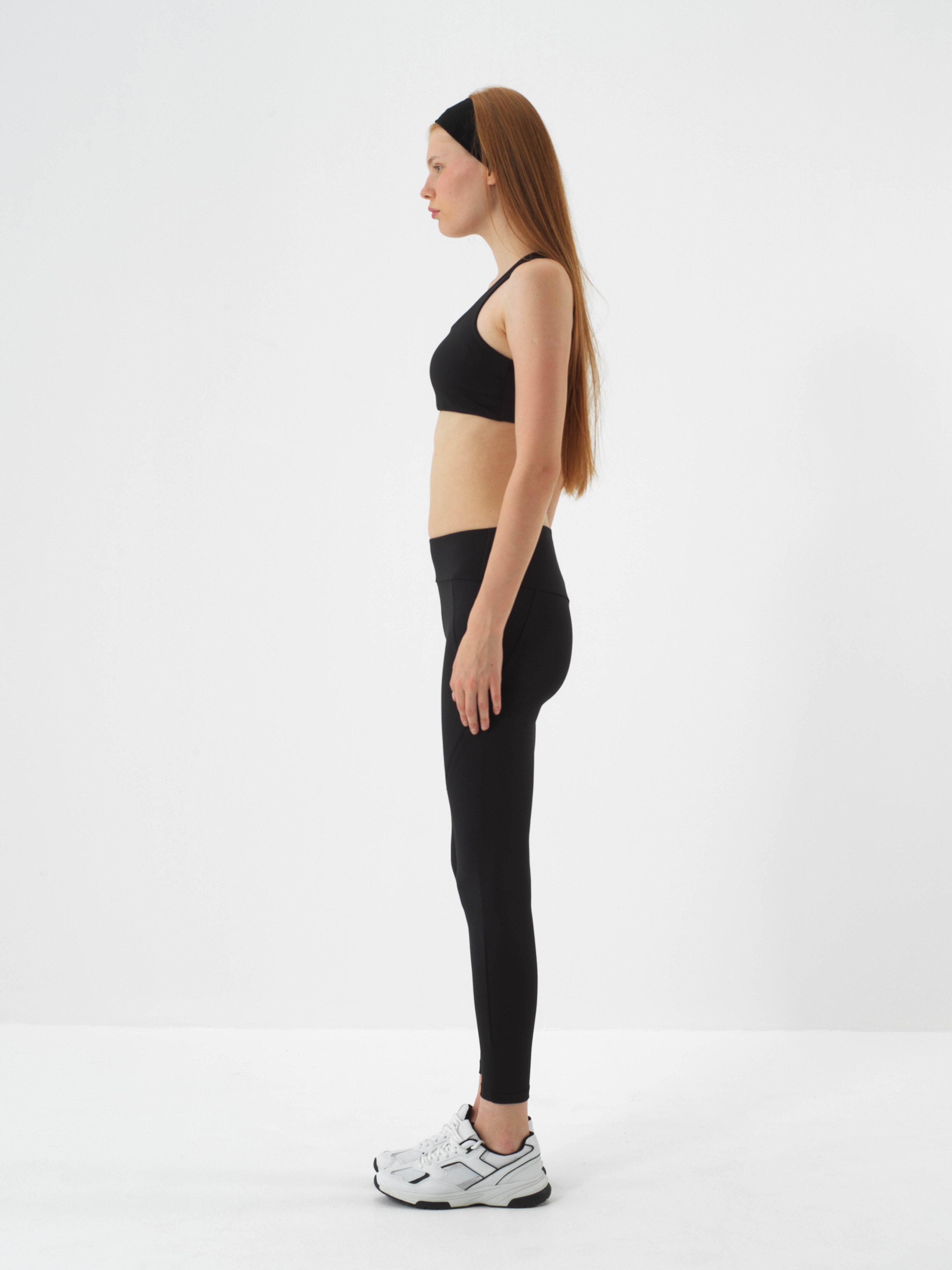 Siyah Esnek Dokulu Slim Fit Crop - Xint