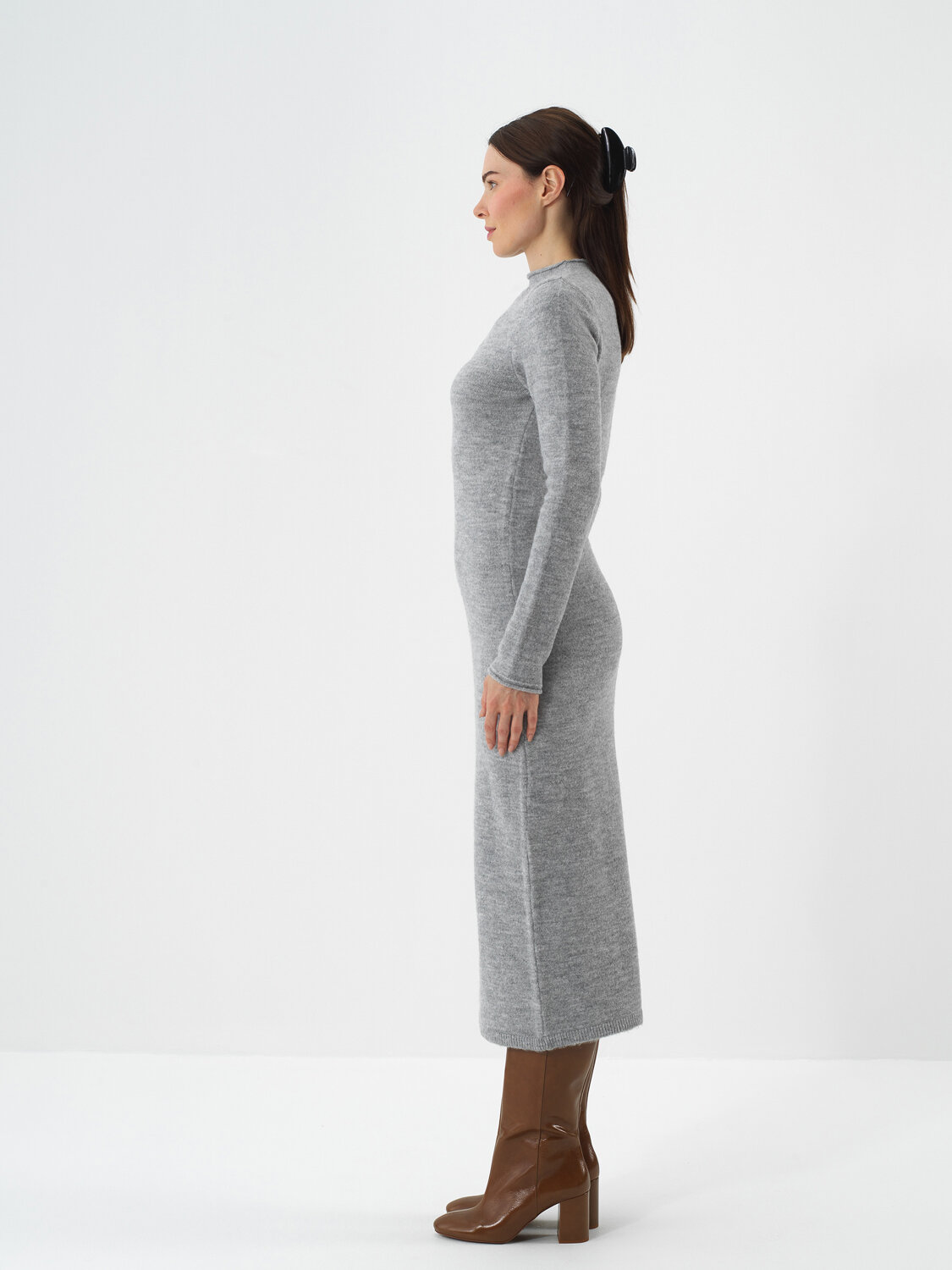 Gri Yumuşak Dokulu Oversize Elbise - Xint