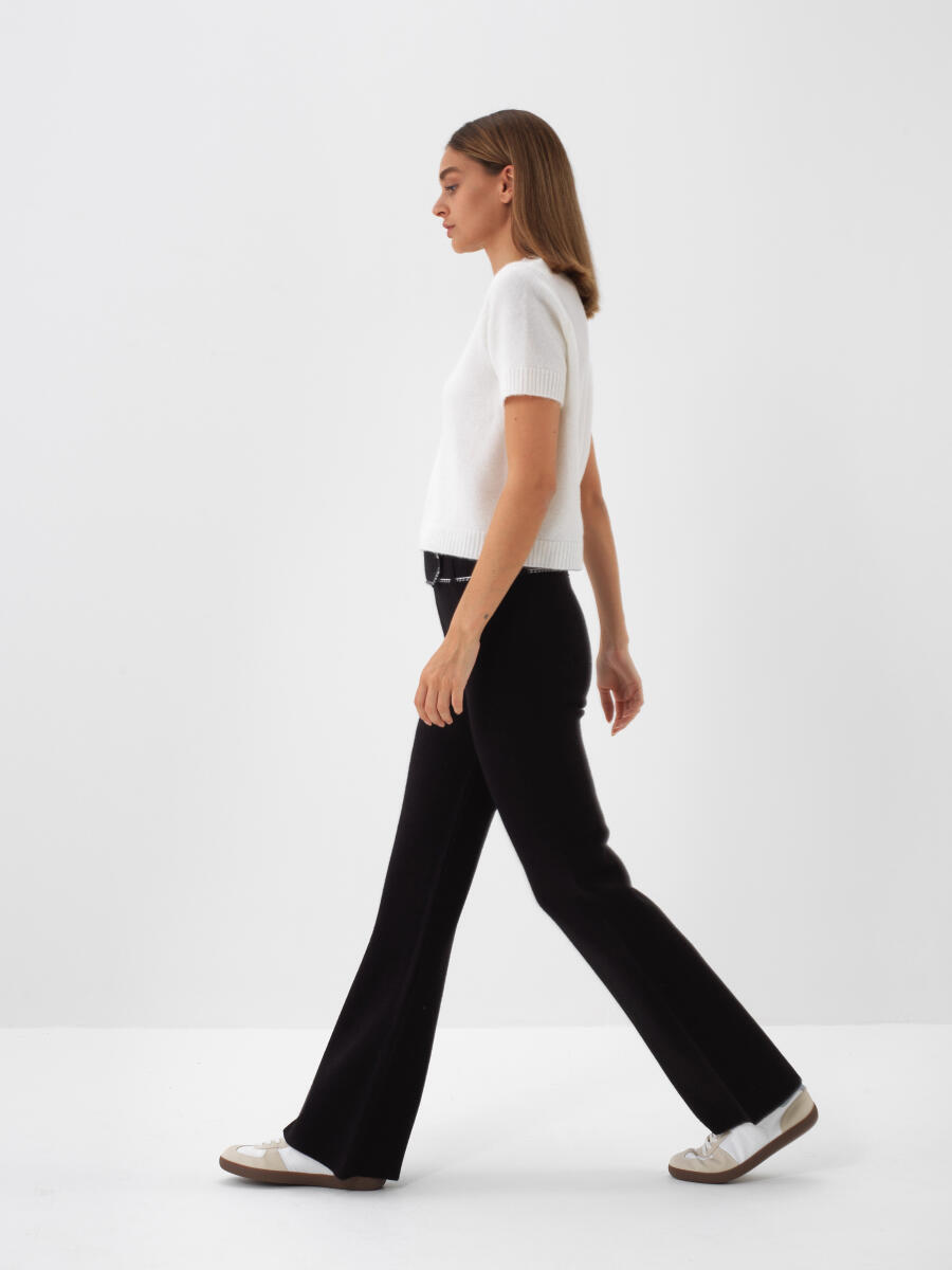 Ekru Yumuşak Dokulu Regular Fit Kazak - 3