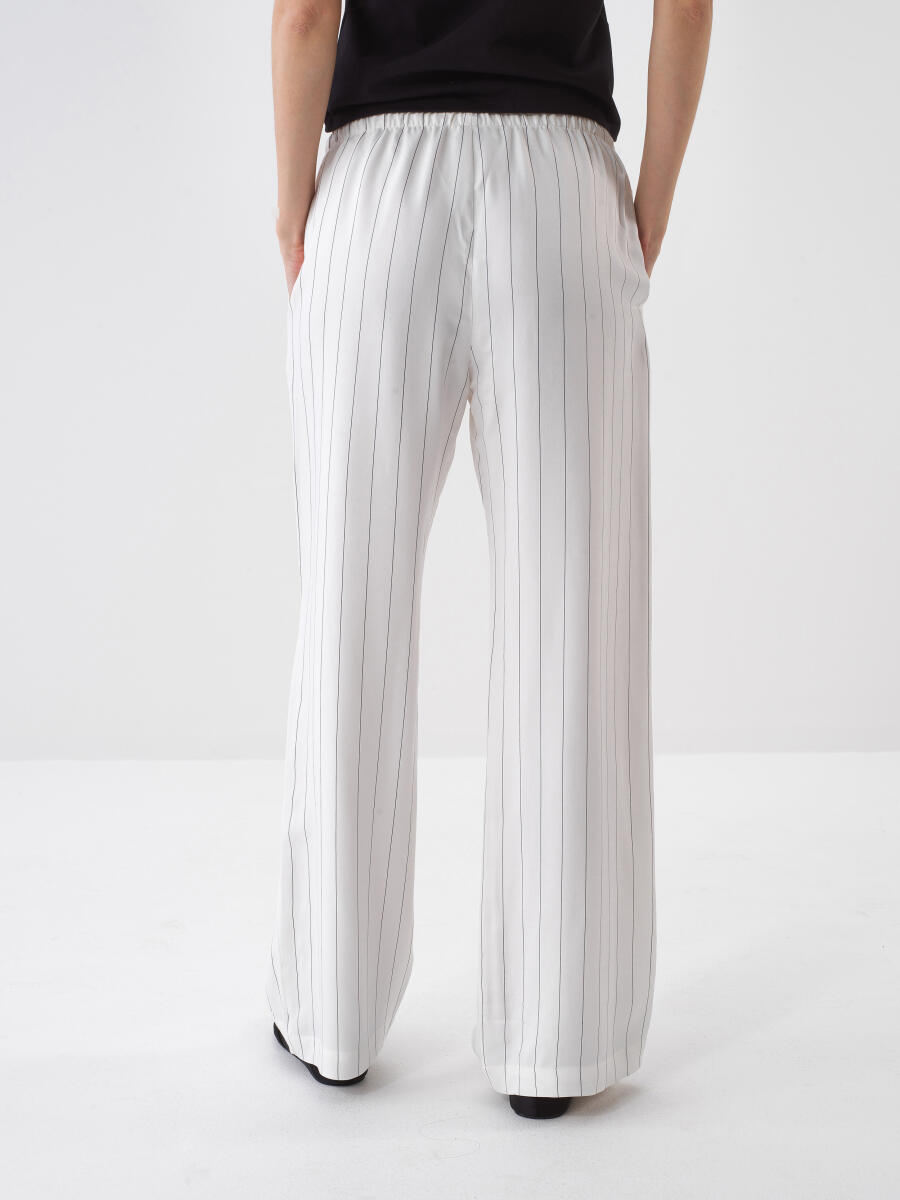 Beyaz Oversize Pantolon - 4