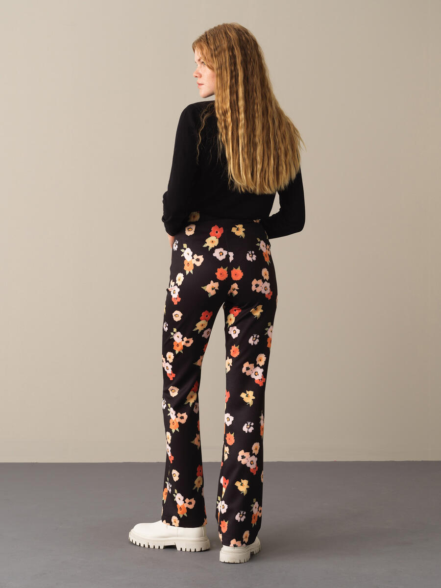 Siyah Regular Fit Desenli Pantolon - 4