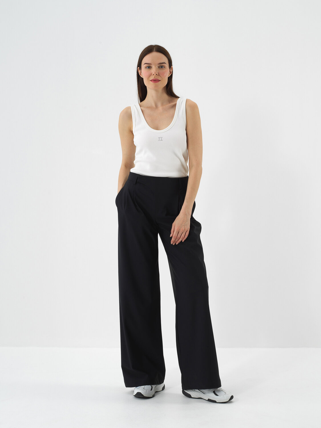 Siyah Esnek Dokulu Oversize Pantolon - Xint