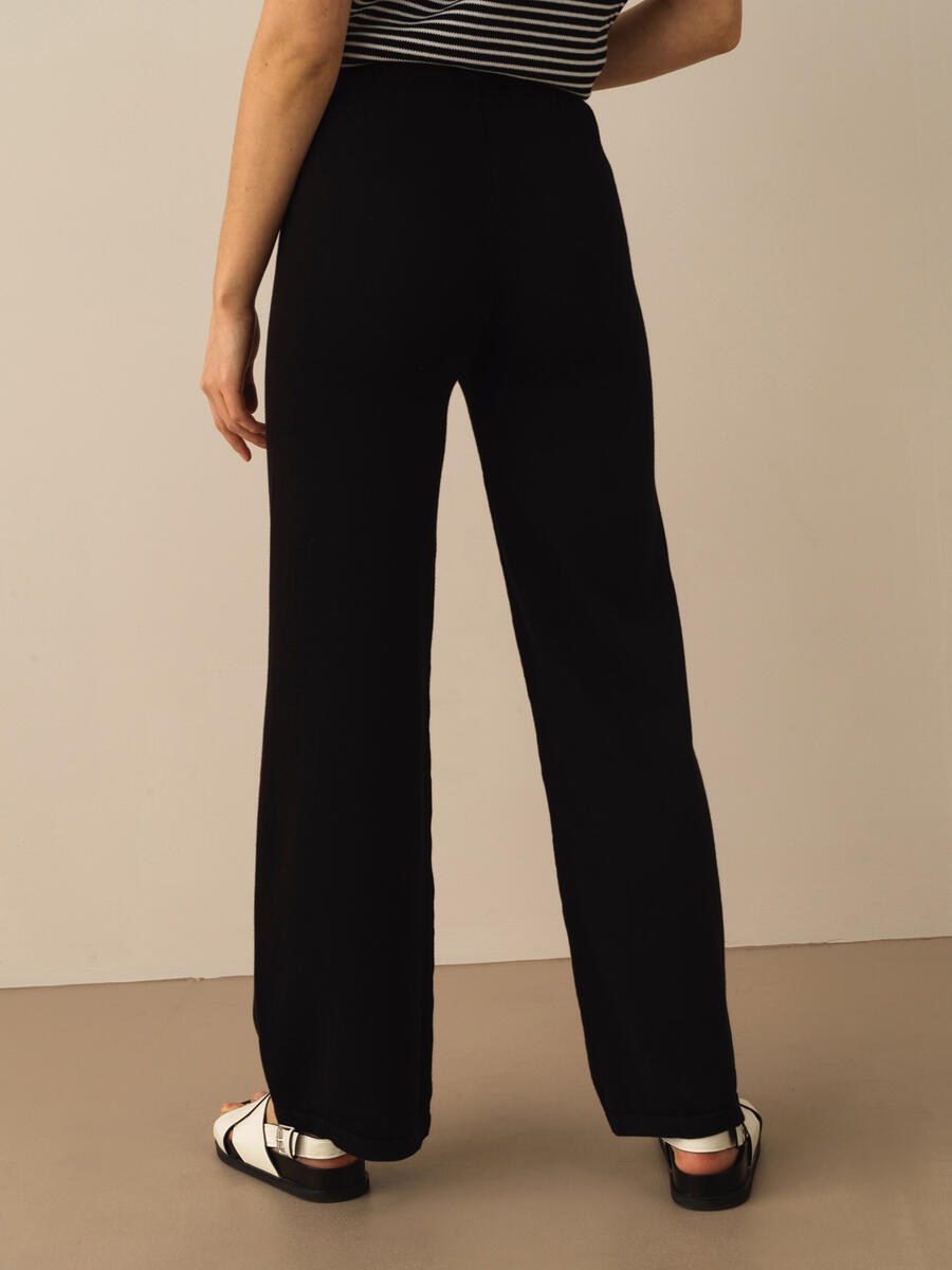 Siyah Regular Fit Pamuklu Pantolon - 3