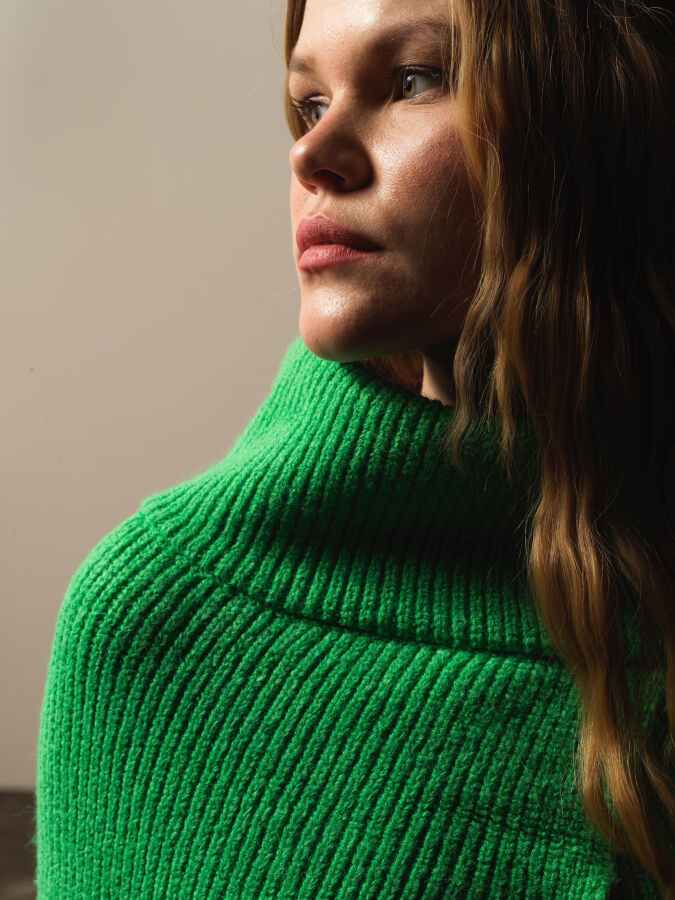 Yeşil Doğal Yün Dokulu Regular Fit Pelerin - Xint