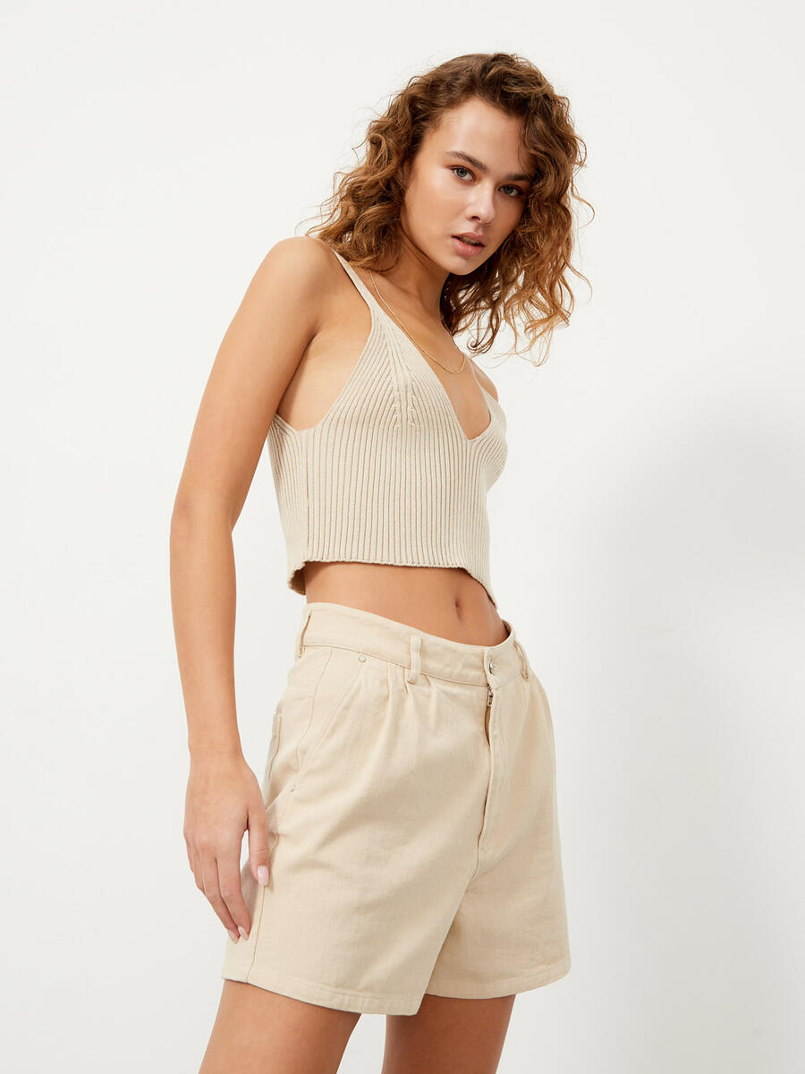 Bej Regular Fit Pamuklu Şort