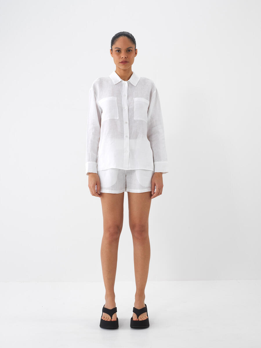 Beyaz Regular Fit Keten Basic Şort