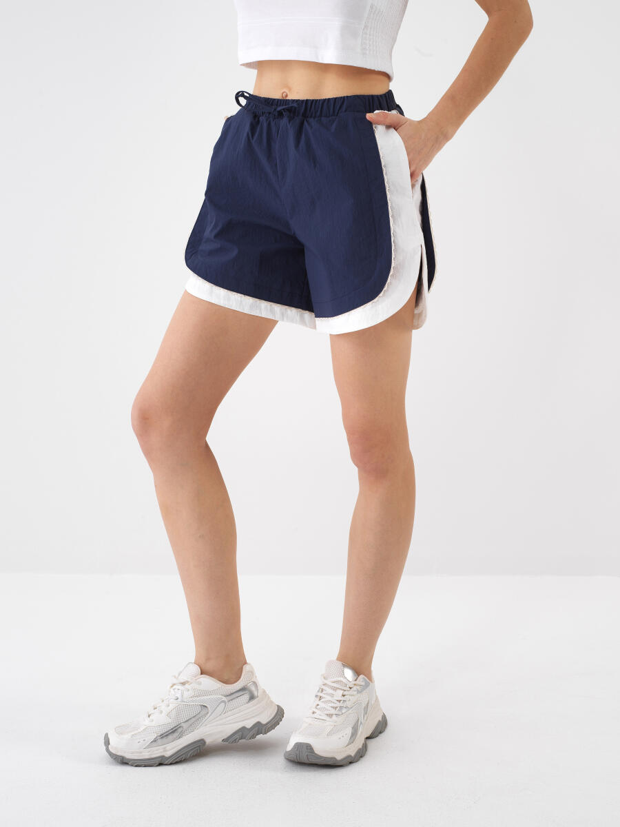 Lacivert Regular Fit Şort