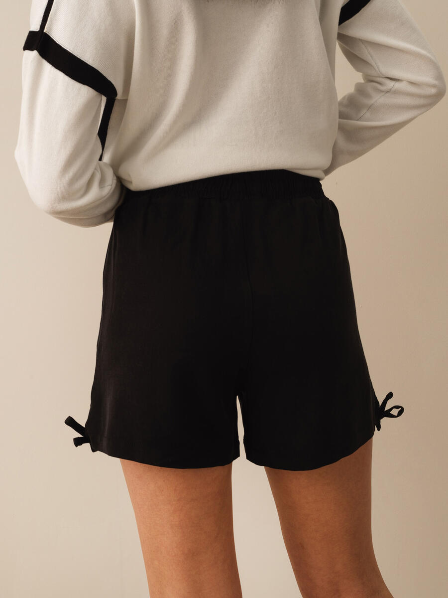 Siyah Regular Fit Şort - 3