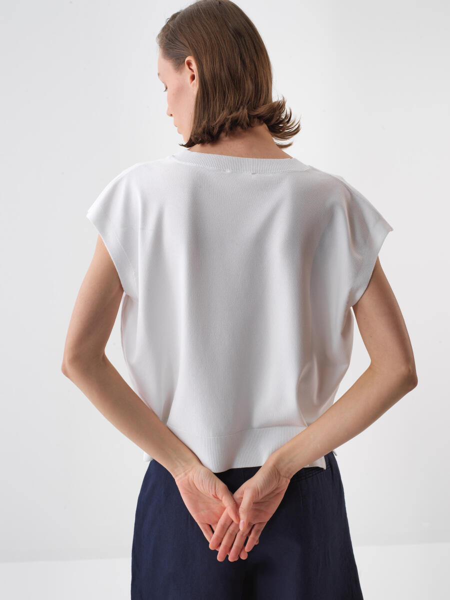 Beyaz Oversize Süveter - 5