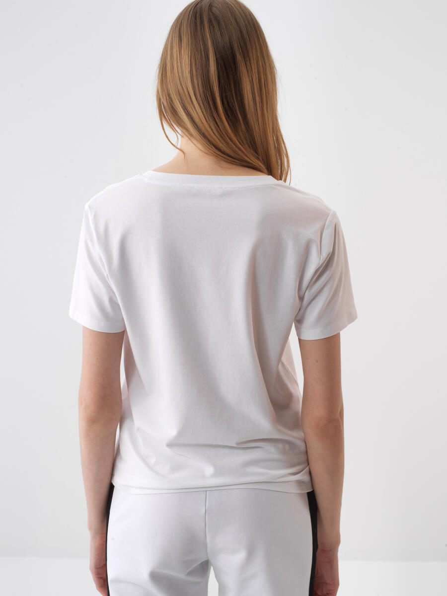 Beyaz Regular Fit Pamuklu Tişört - 4