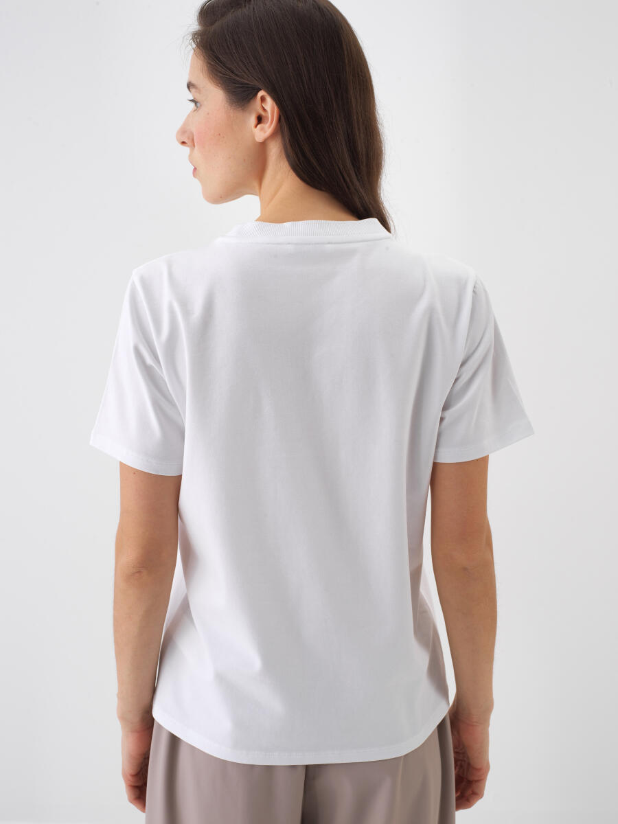 Beyaz Regular Fit Pamuklu Tişört - 4