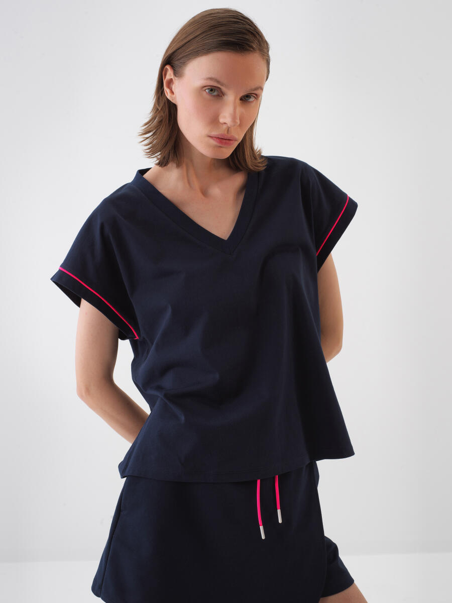 Lacivert Oversize Pamuklu Tişört