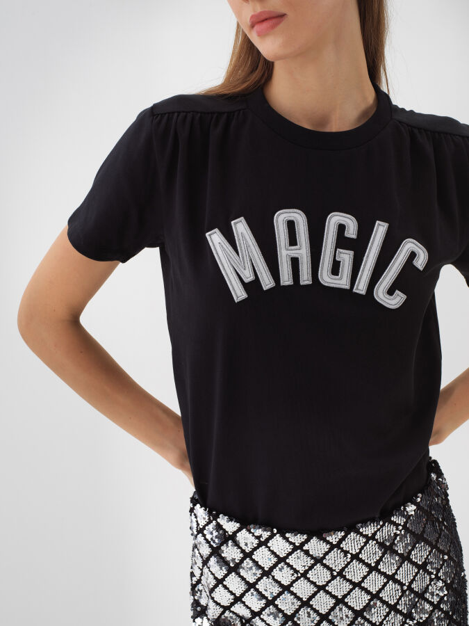 Siyah Pamuk Dokulu Regular Fit Tişört - Xint