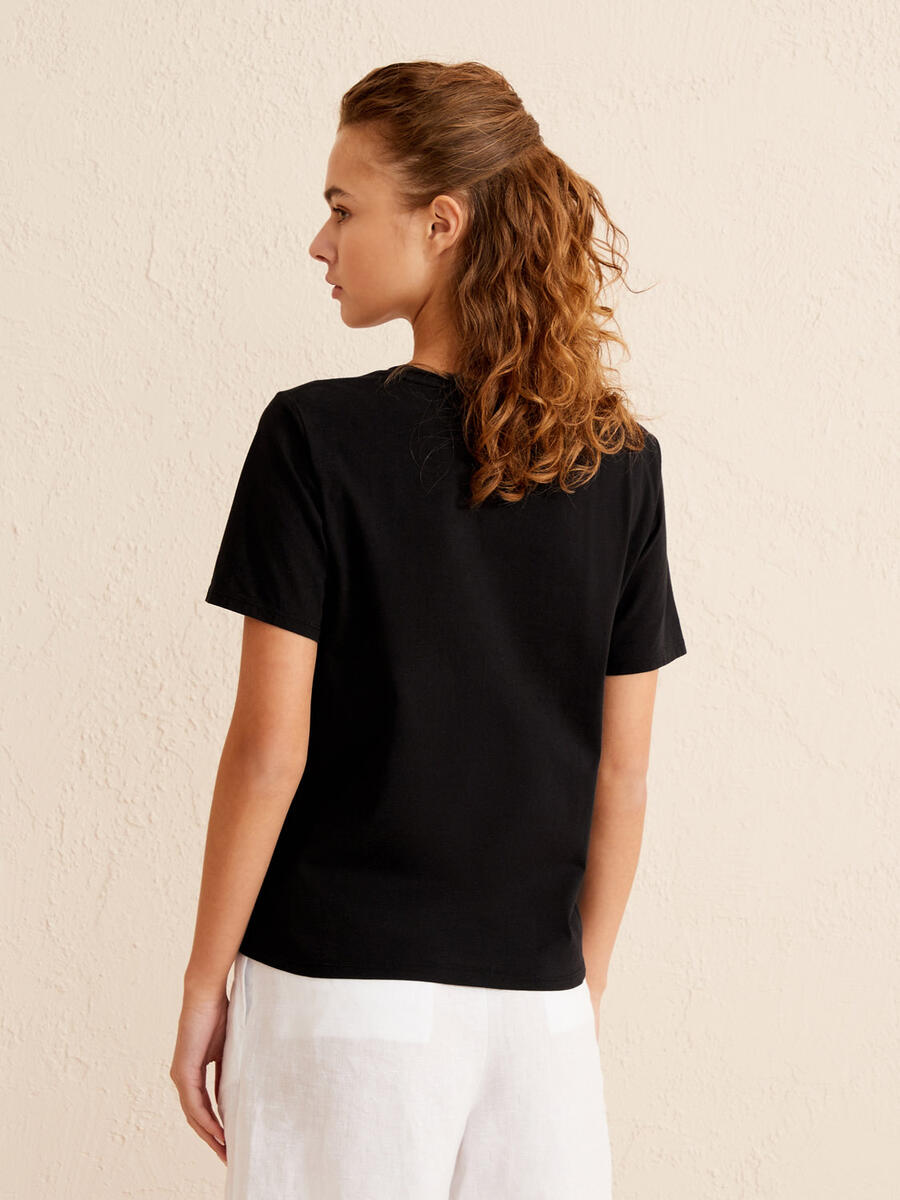 Siyah Regular Fit Pamuklu Basic Tişört - 4