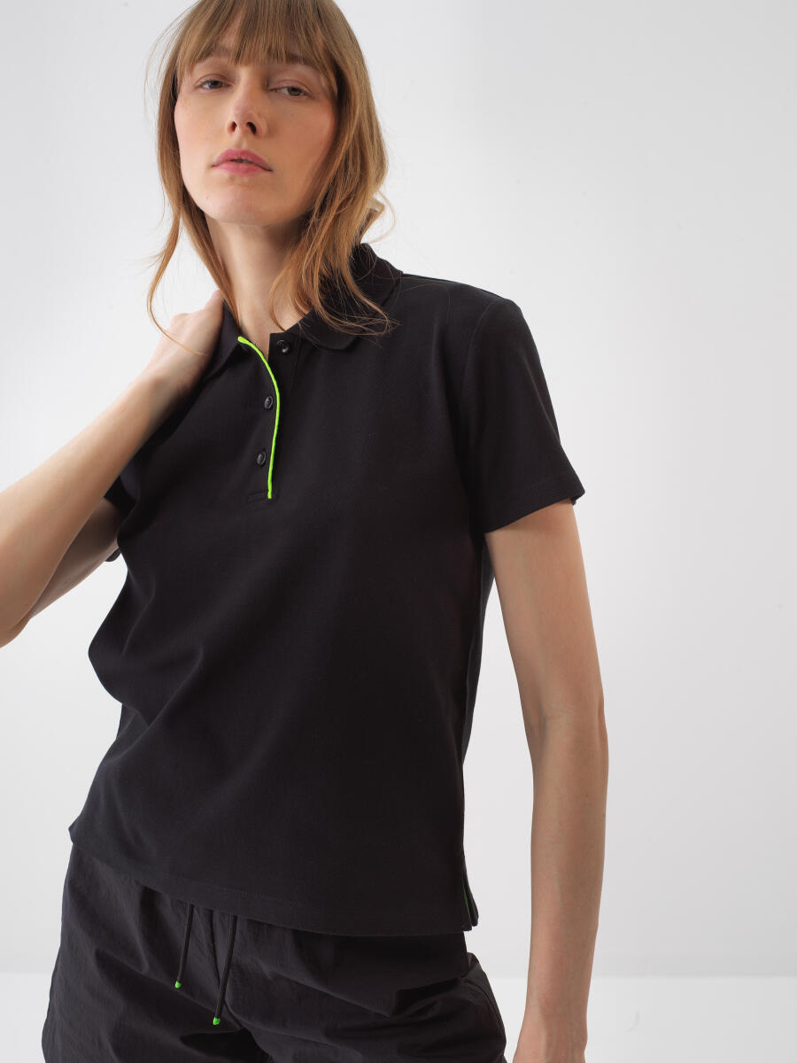 Siyah Regular Fit Pamuklu Tişört