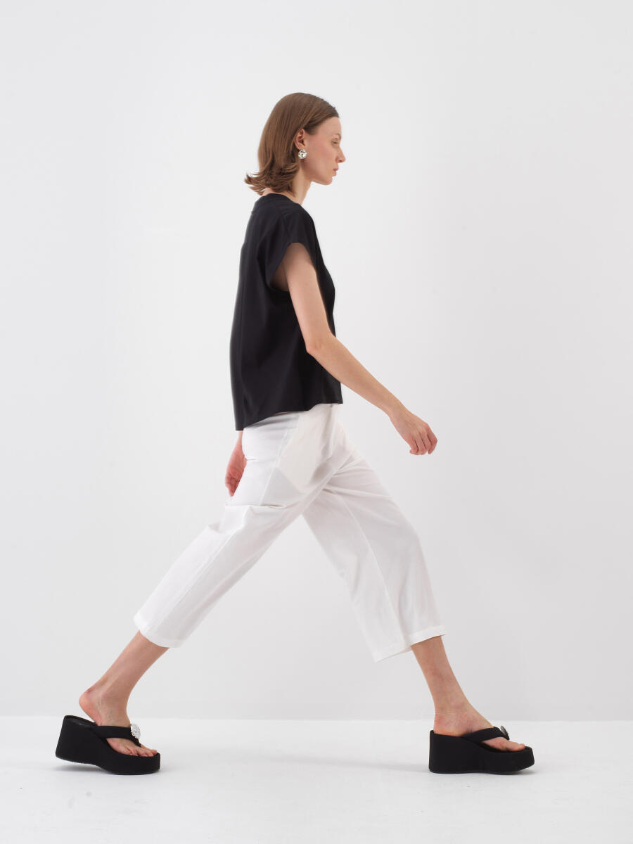 Siyah Regular Fit Pamuklu Tişört - 3