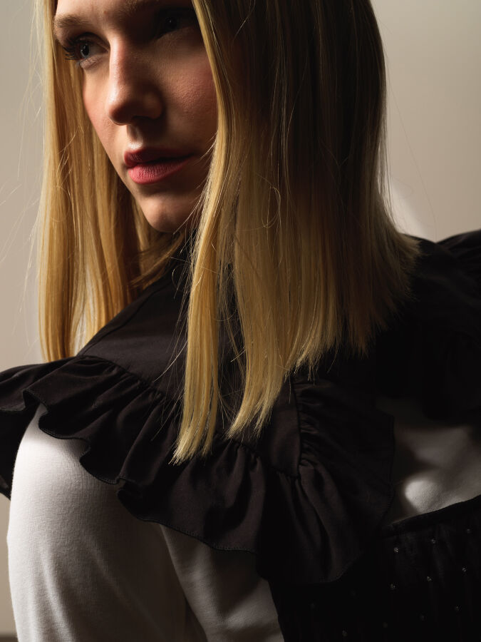 Siyah Pamuk Dokulu Oversize Yakalık - Xint