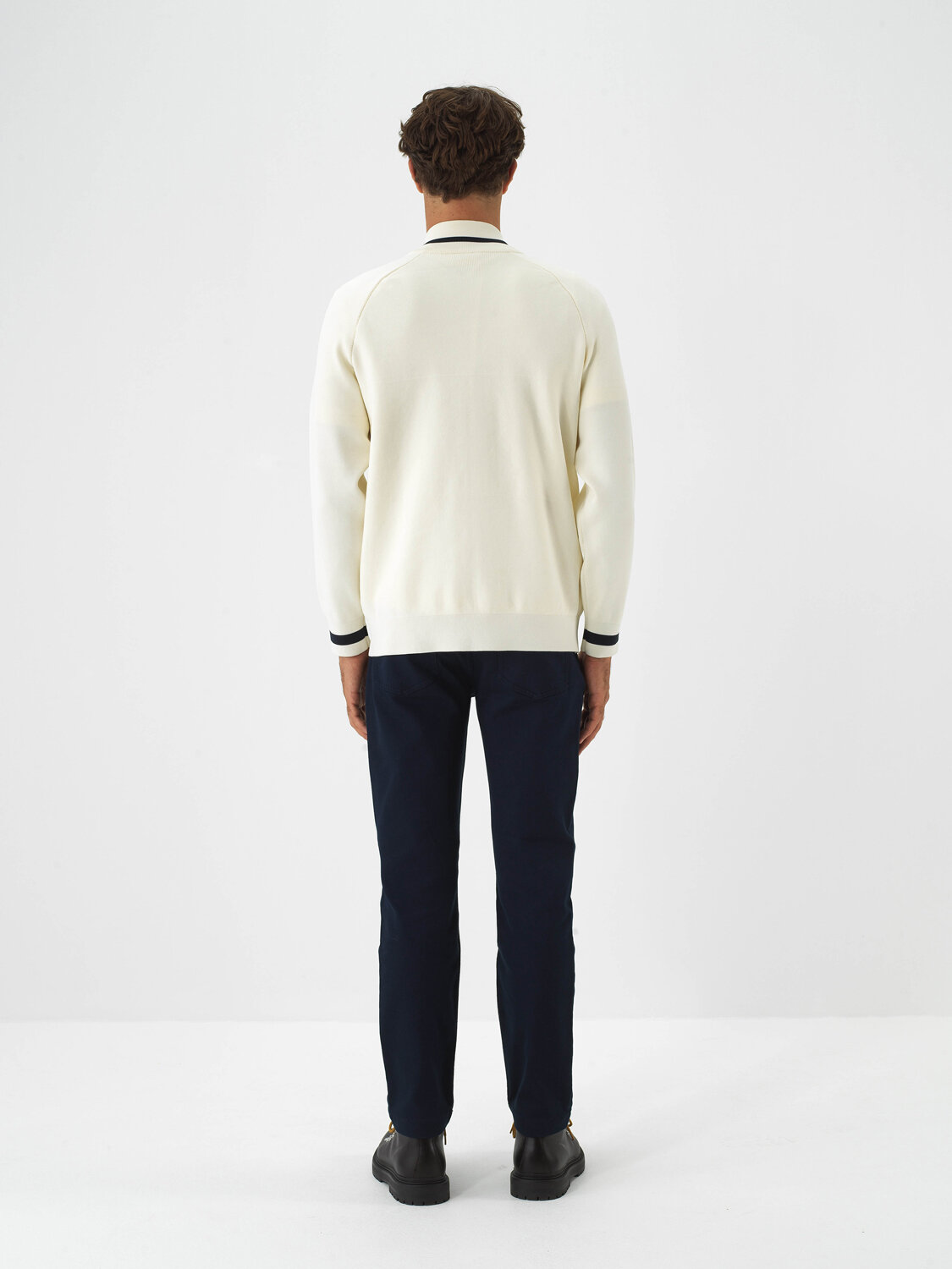 Ecru Regular Fit Cardigan That Maintains Its Form - Xint