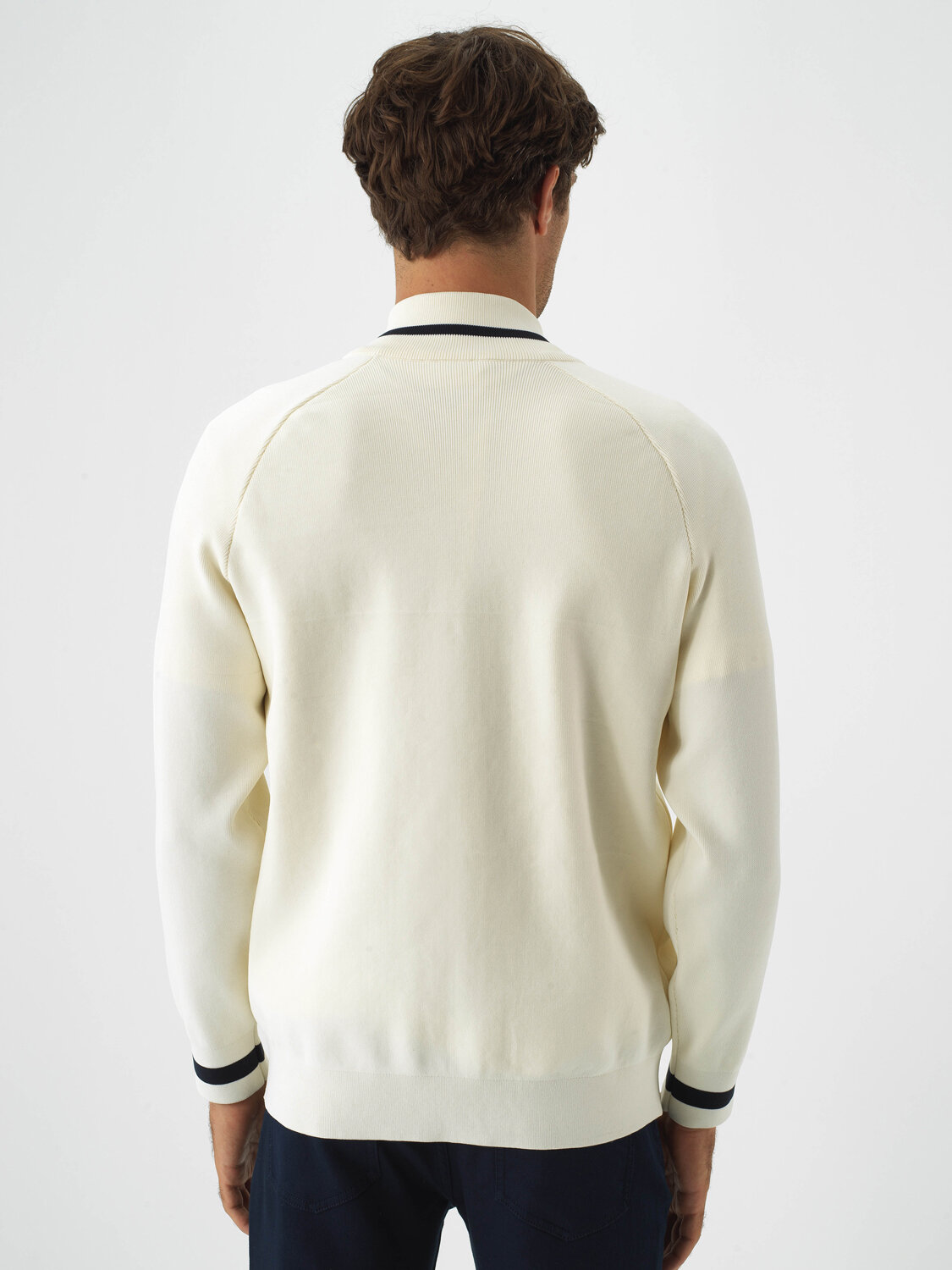 Ecru Regular Fit Cardigan That Maintains Its Form - Xint
