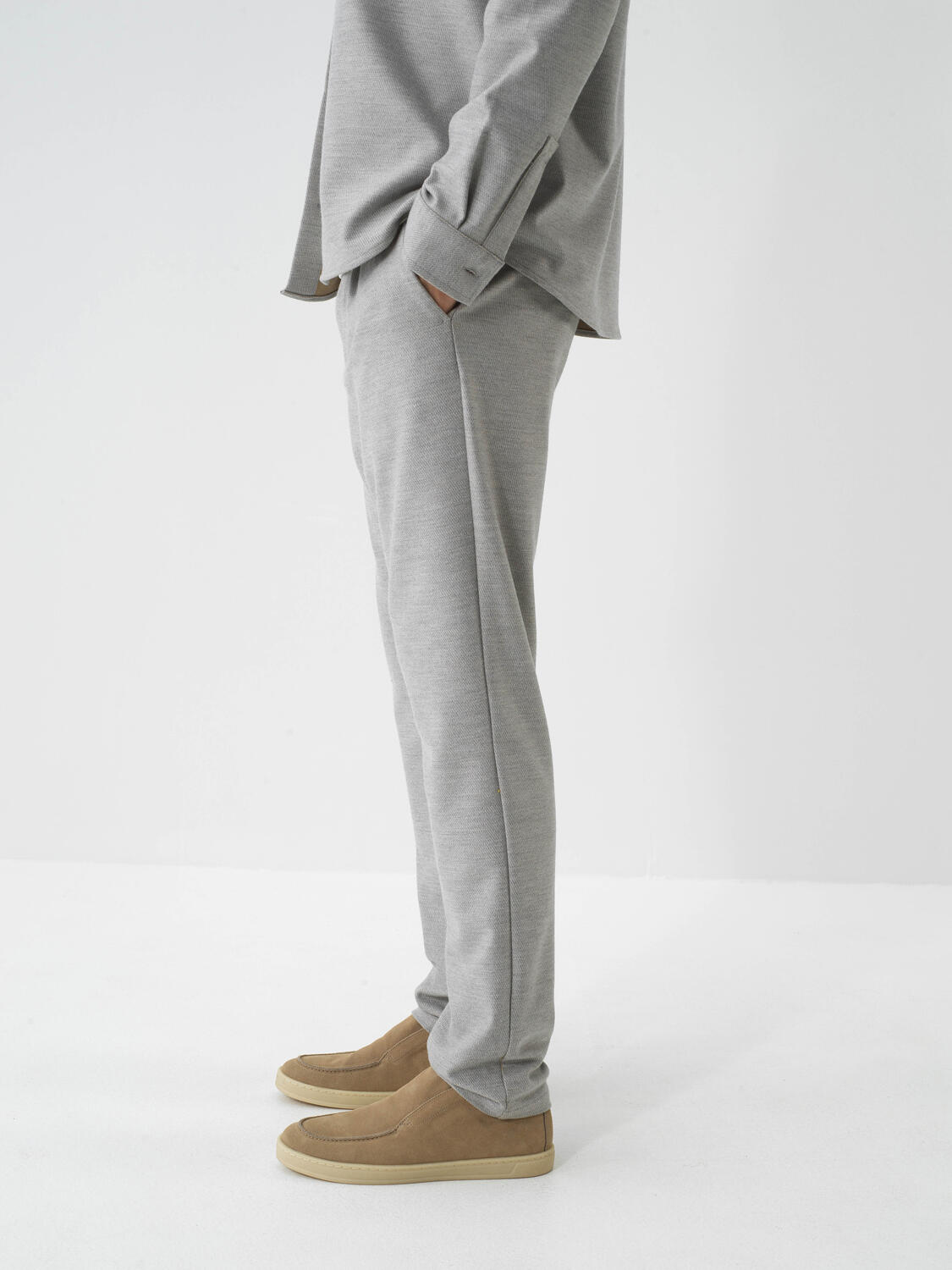 Beige Flexible Textured Regular Fit Jogger Pants - 3