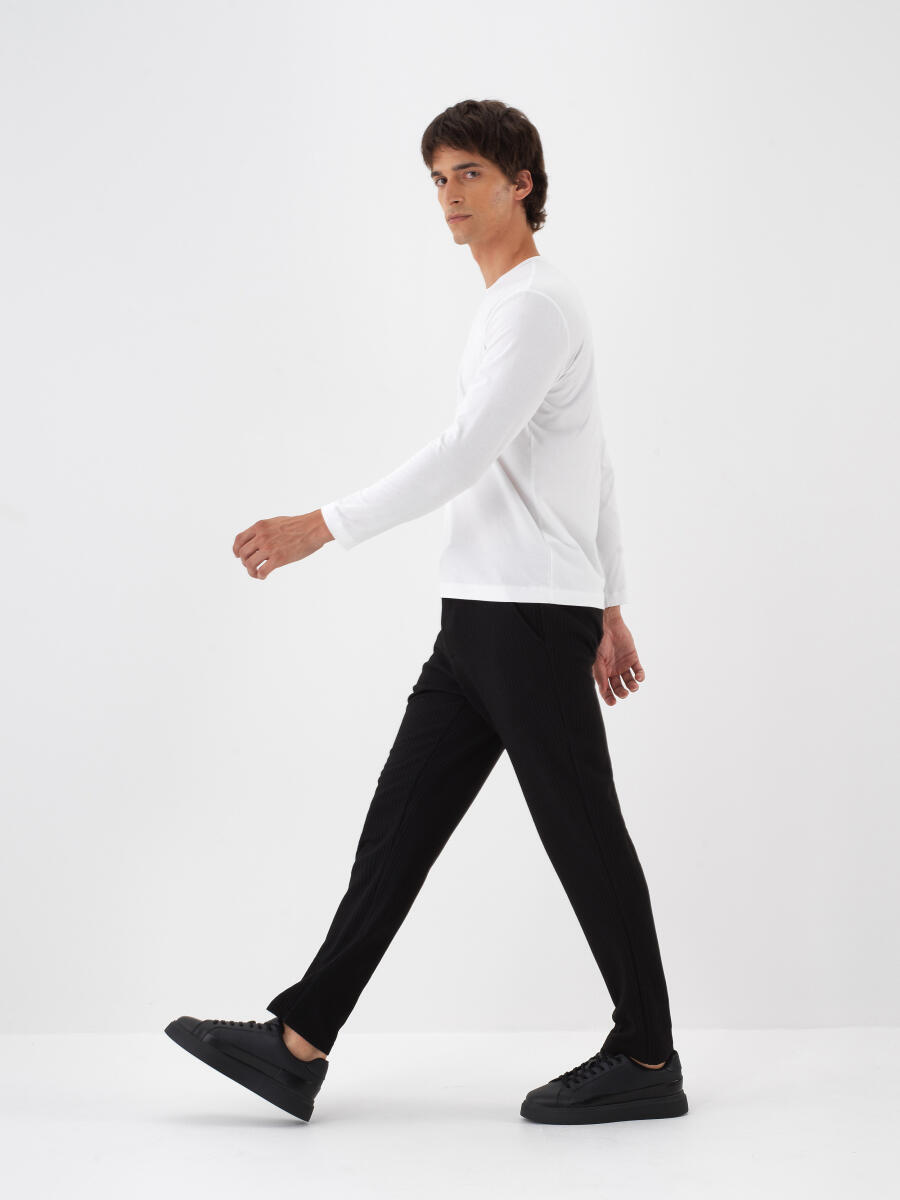 Regular Fit Plain Jogger Pants - 2