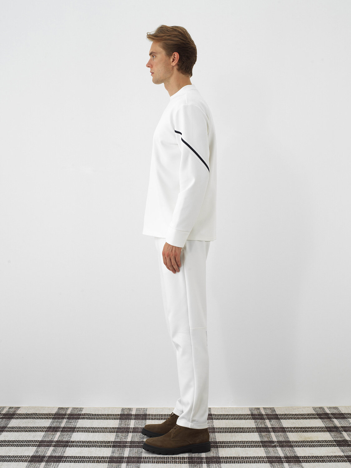 Ecru Flexible Textured Regular Fit Sweatshirt - Xint