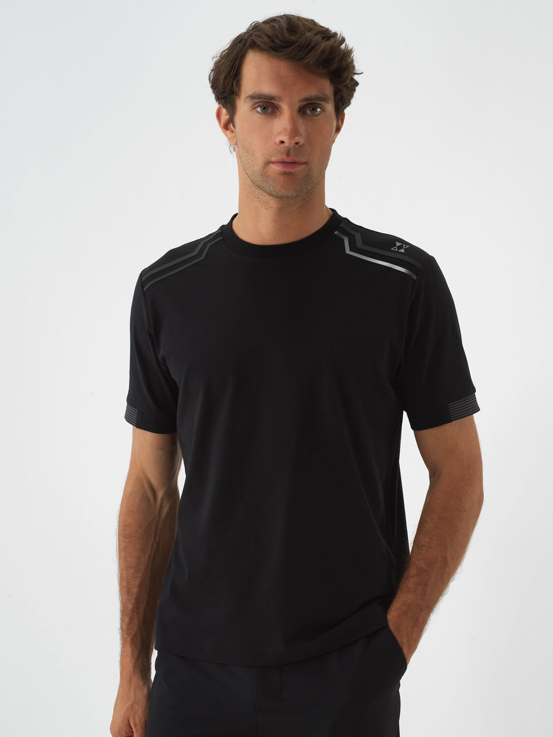 Black Cotton Textured Regular Fit T-Shirt - Xint