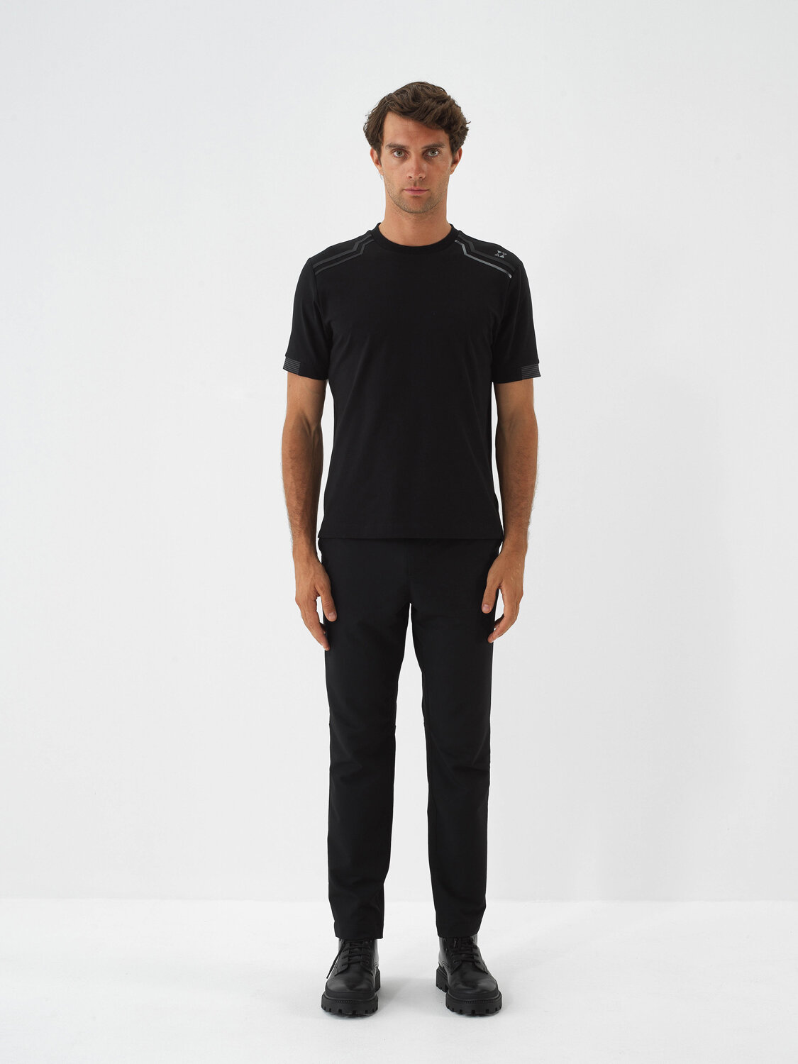 Black Cotton Textured Regular Fit T-Shirt - Xint