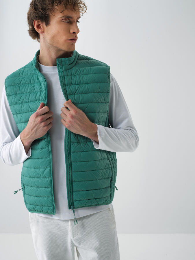 Basic Puffer Vest - Xint