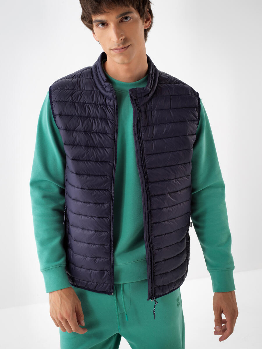 Basic Puffer Vest