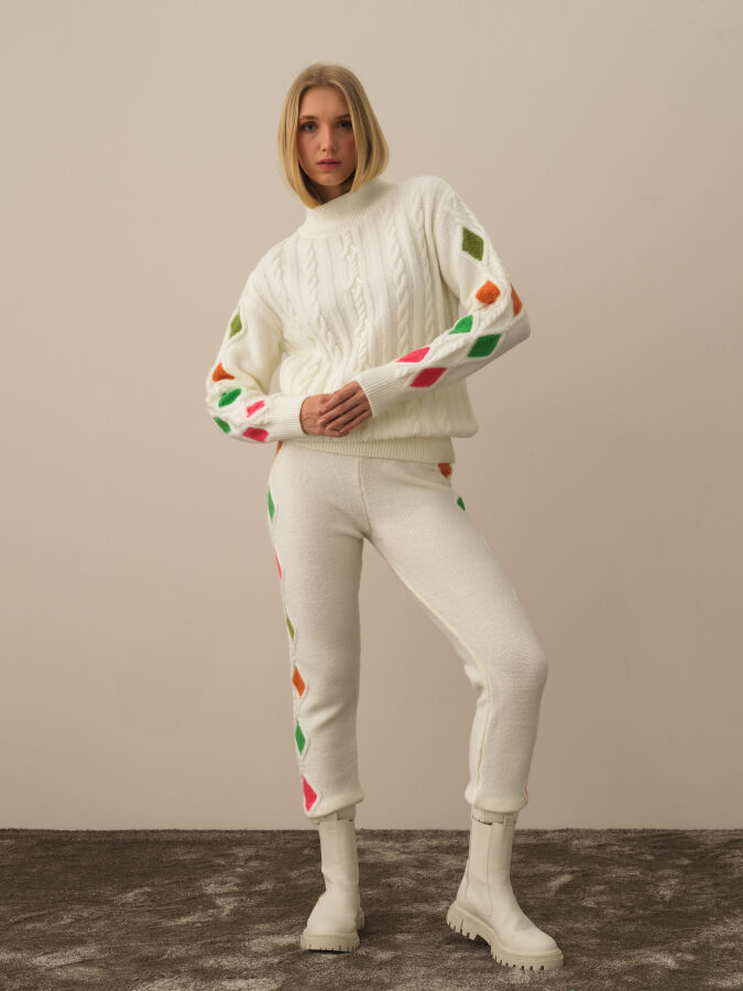 Turtleneck Oversized Sweater - Xint