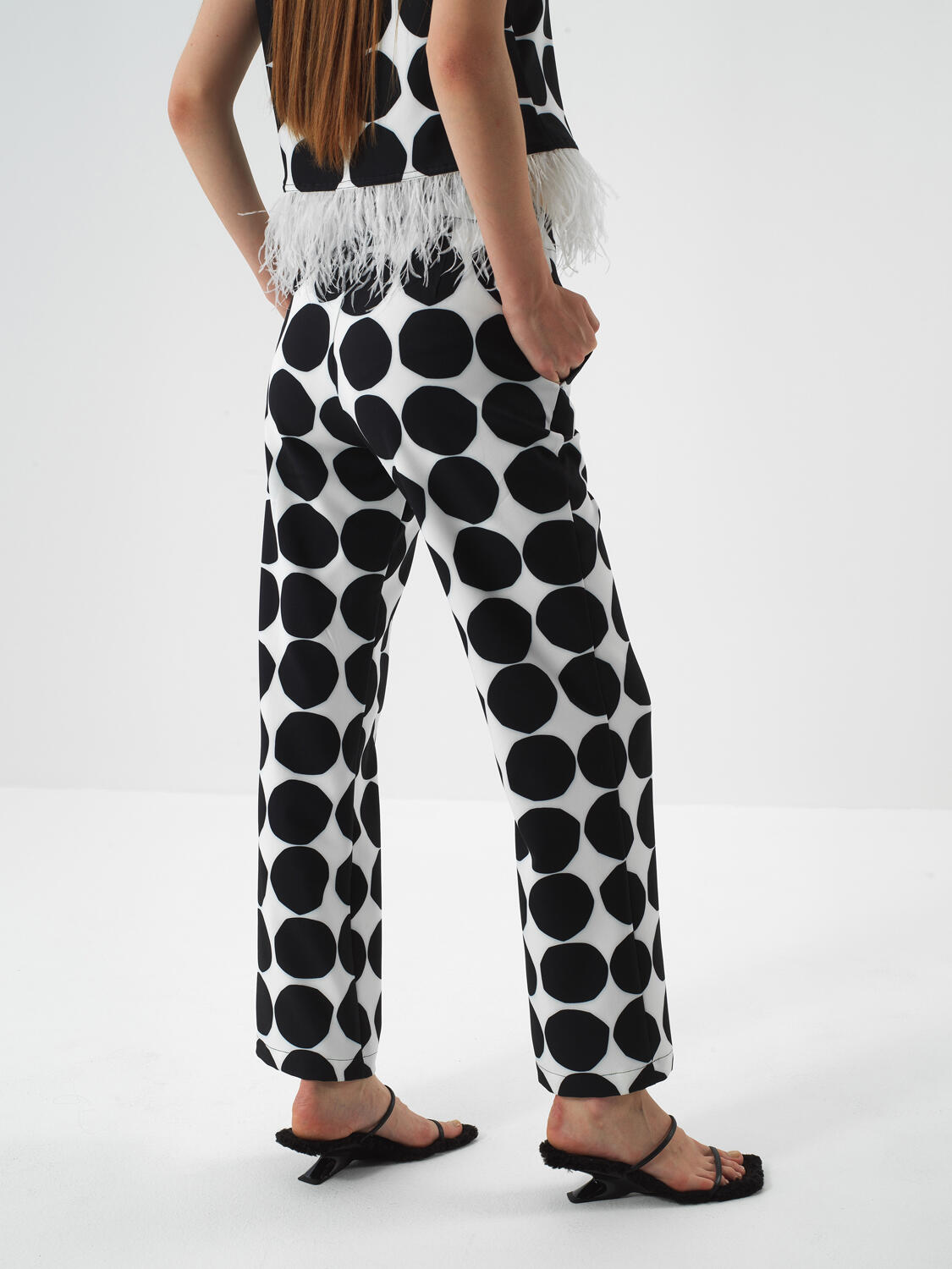 Black Form-Proof Oversize Trousers - 5
