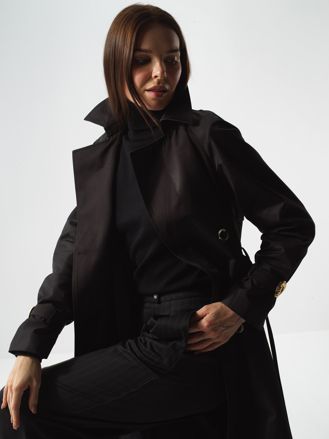 Black Regular Fit Trench Coat That Maintains Its Form - Xint