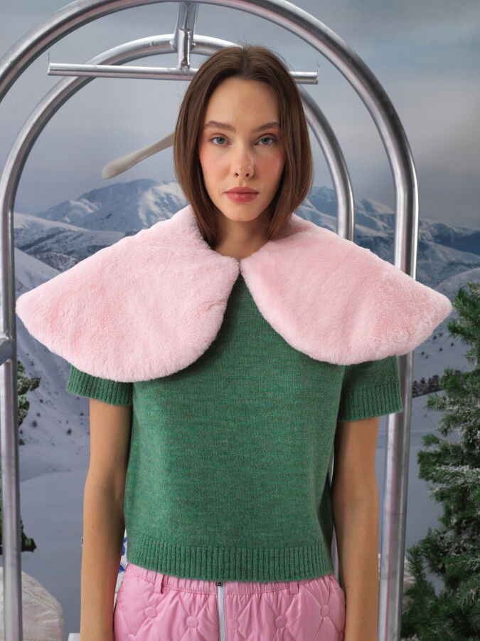 Plain Plush Poncho - Xint