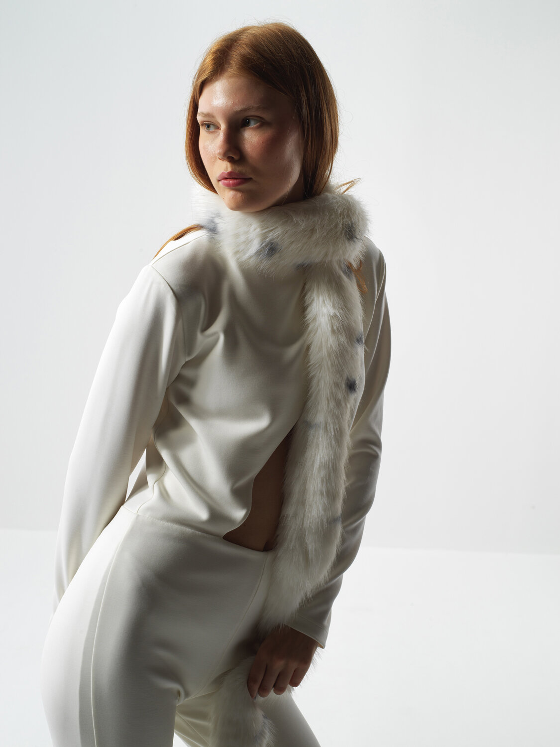 Ecru Standard Fit Scarf That Maintains Its Form - Xint