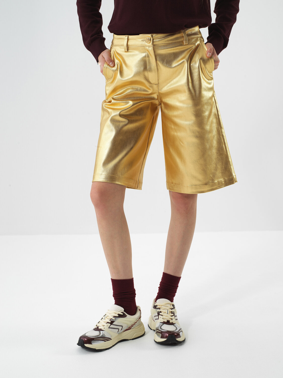 Gold Cotton Textured Oversize Shorts - Xint