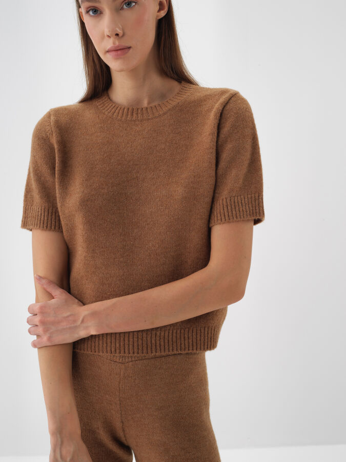Basic Mohair Short Sleeve Sweater - Xint