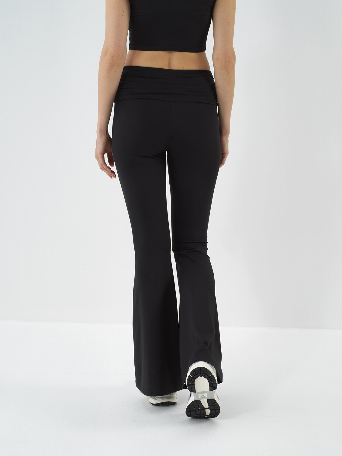 Black Flexible Textured Slim Fit Tights - Xint