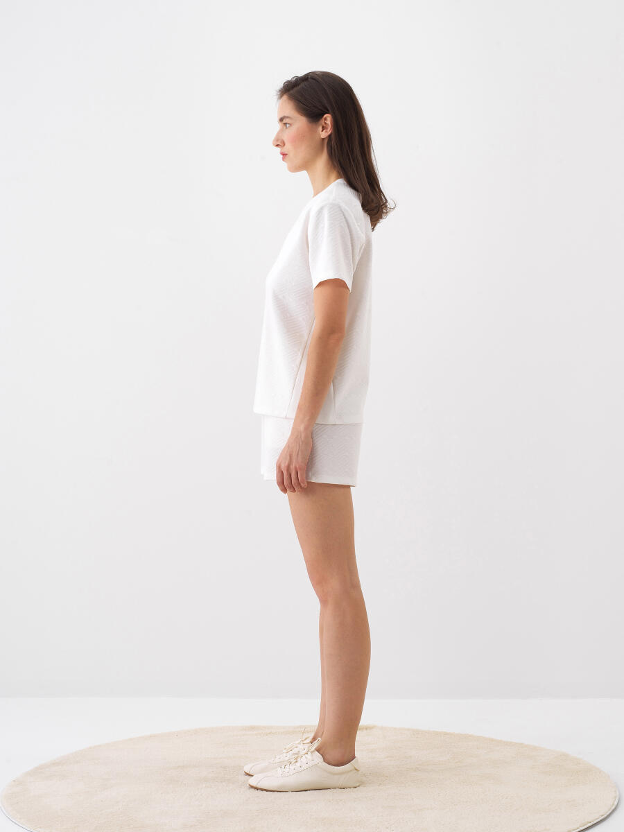 White Regular Fit T-Shirt - 3